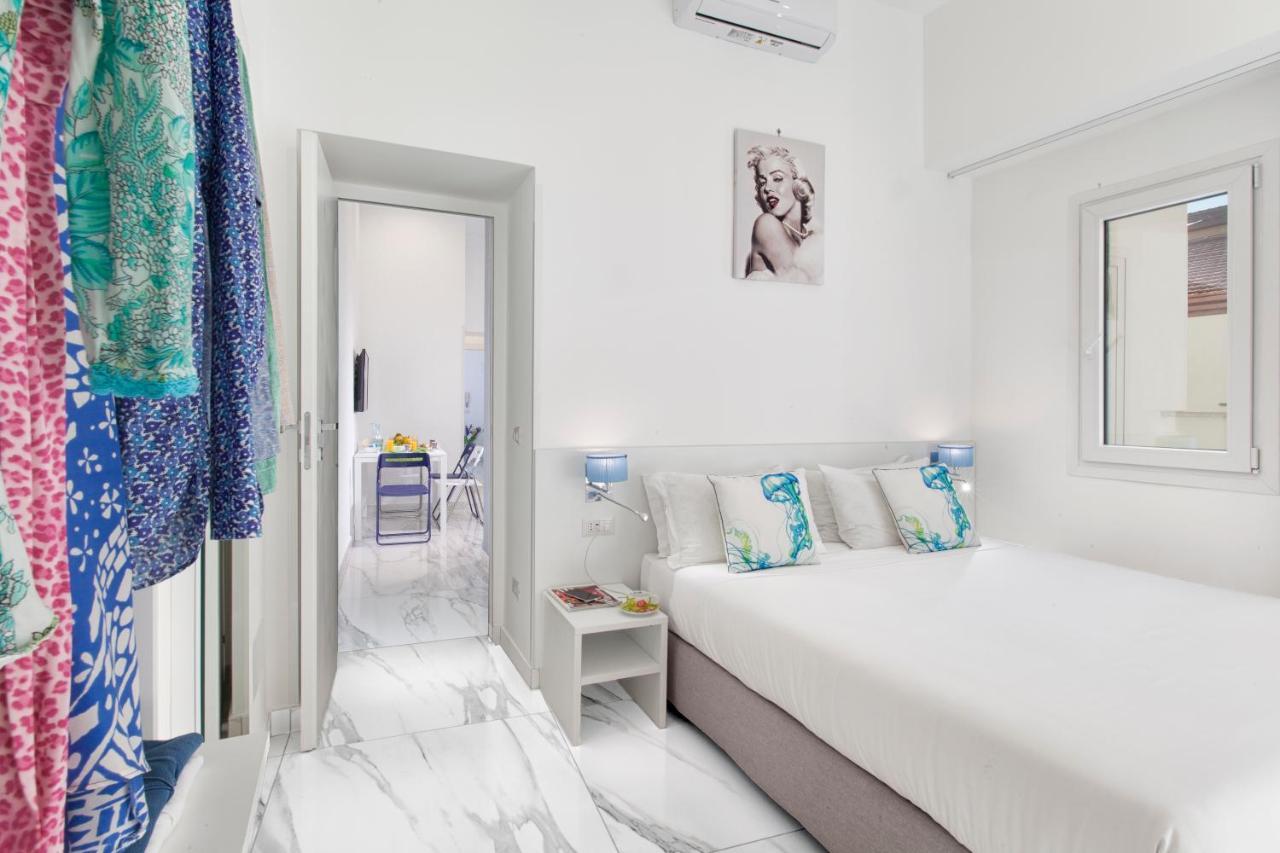 Apartament Piazza Tasso Max 1 Półwysep Sorrentyński Zewnętrze zdjęcie