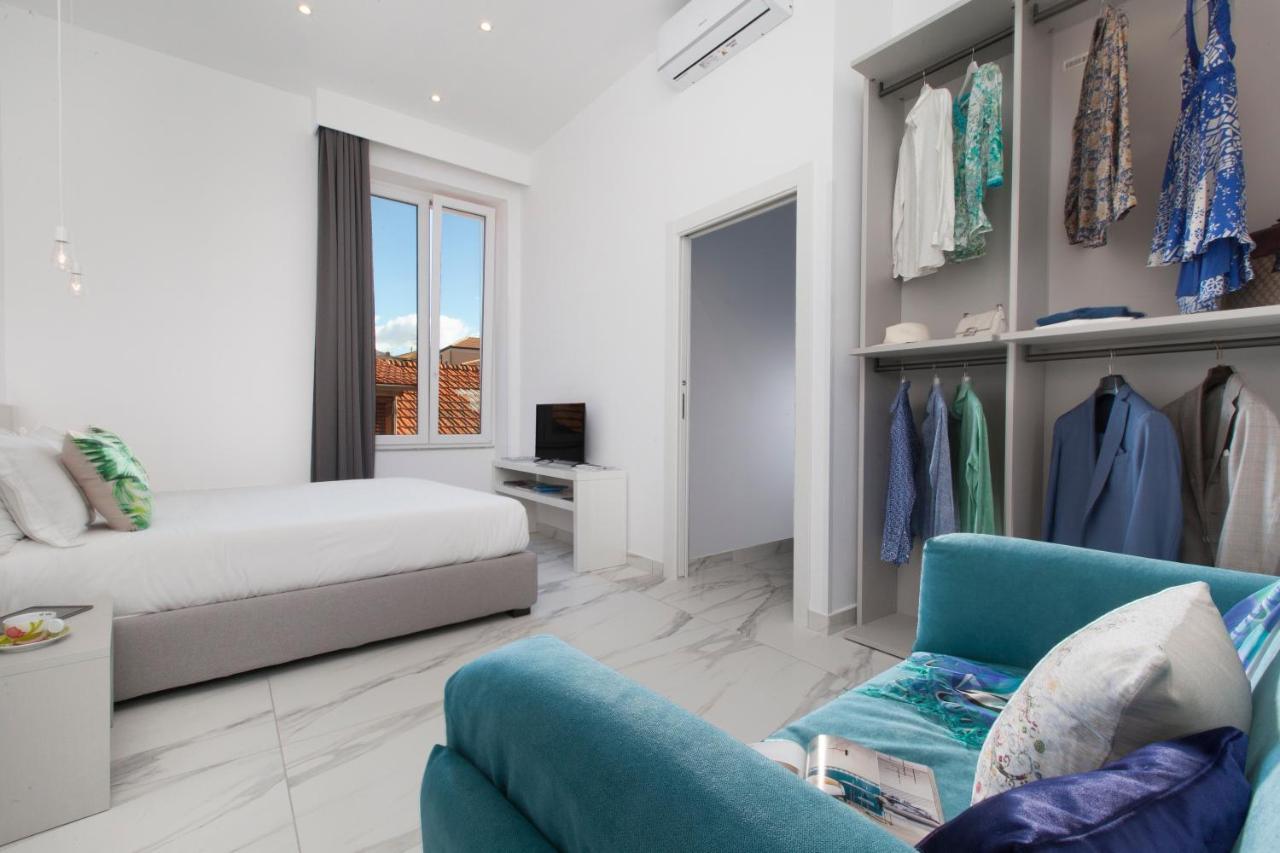 Apartament Piazza Tasso Max 1 Półwysep Sorrentyński Zewnętrze zdjęcie